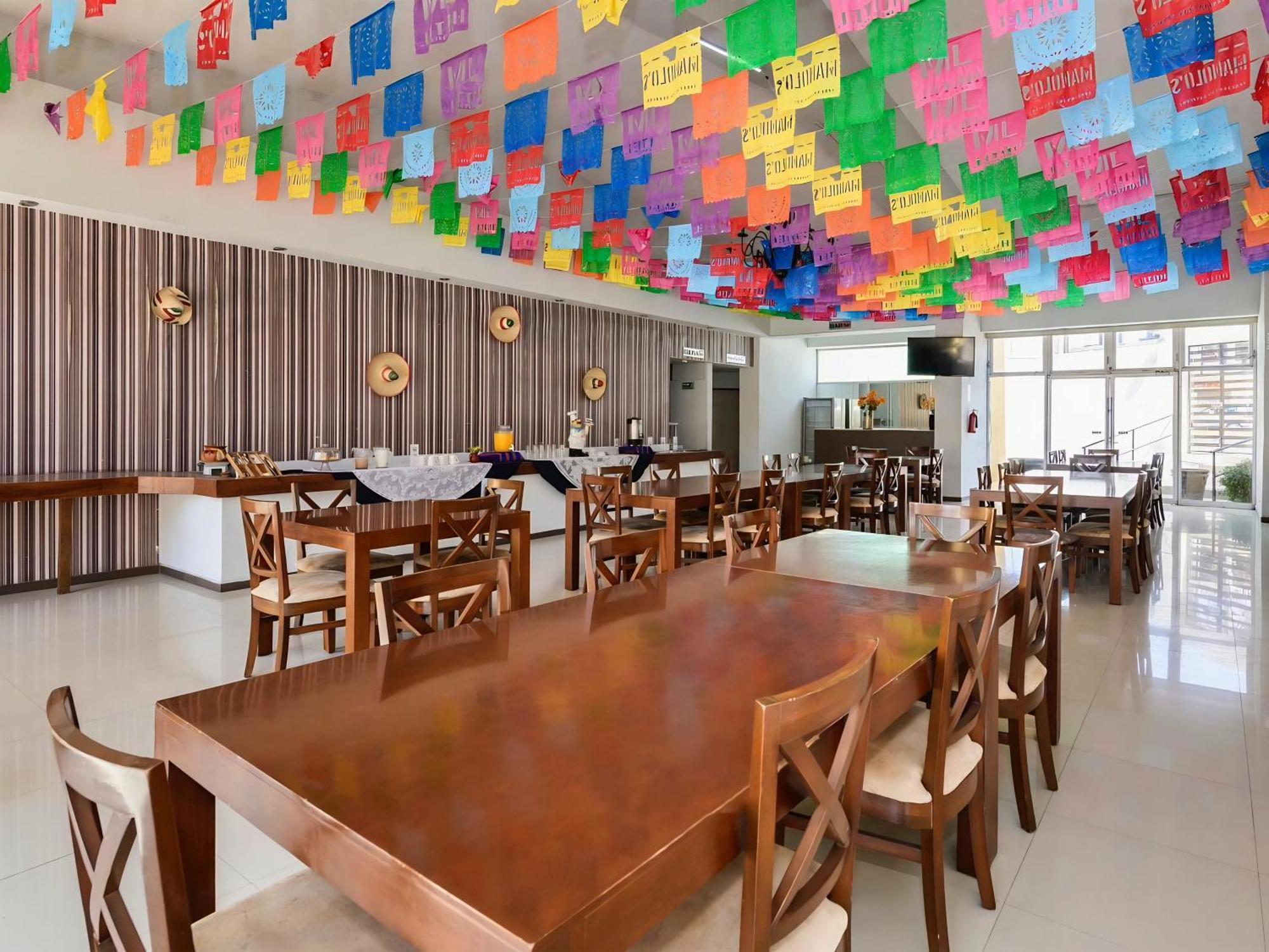 Hotel Jm เคลาญา ภายนอก รูปภาพ